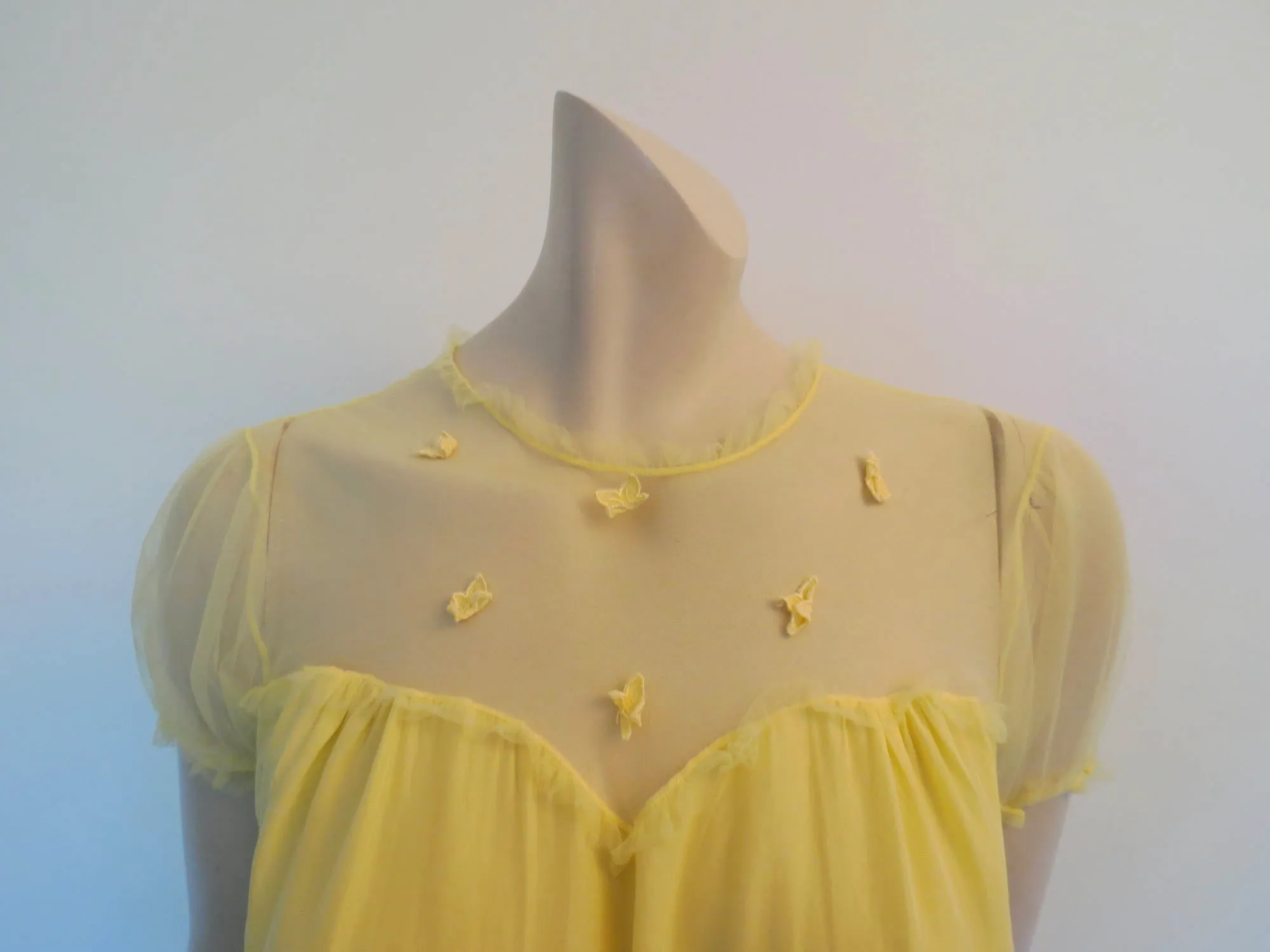 1940s Yellow Nightgown With Gauze Yoke - Bust 91 cm