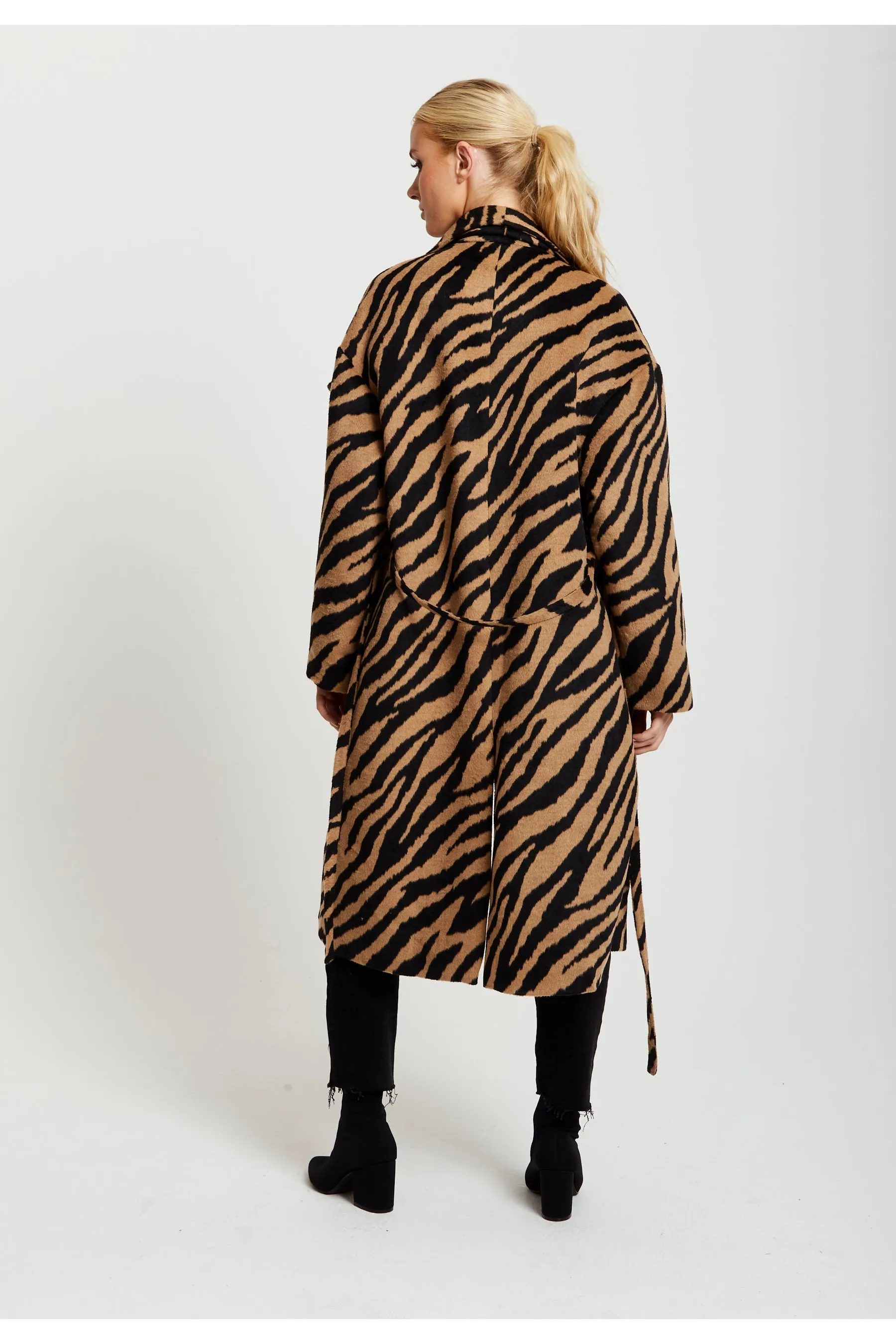 Liquorish Zebra Print Longline Coat In Brown And Black