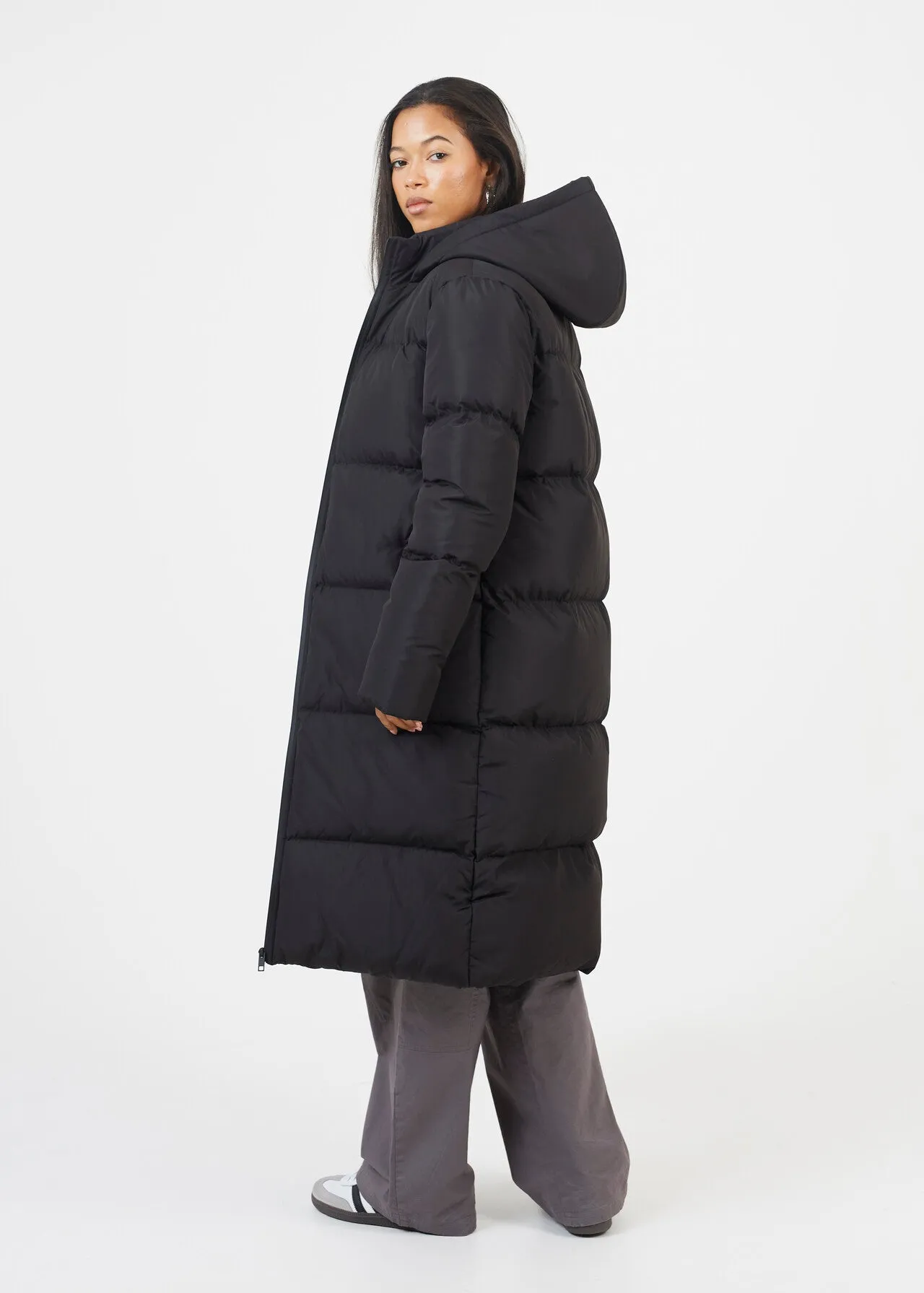 LONG LENGTH PADDED COAT WITH HOOD & ZIP POCKETS