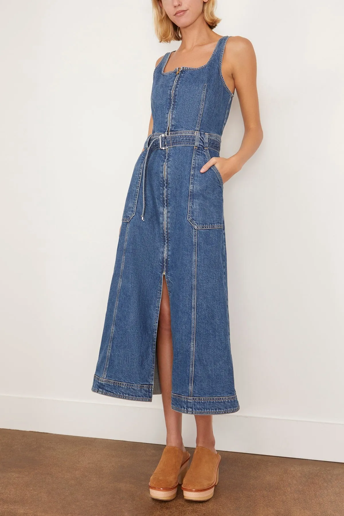 Manson Short Sleeve Belted Midi Dress in Marine Wash
